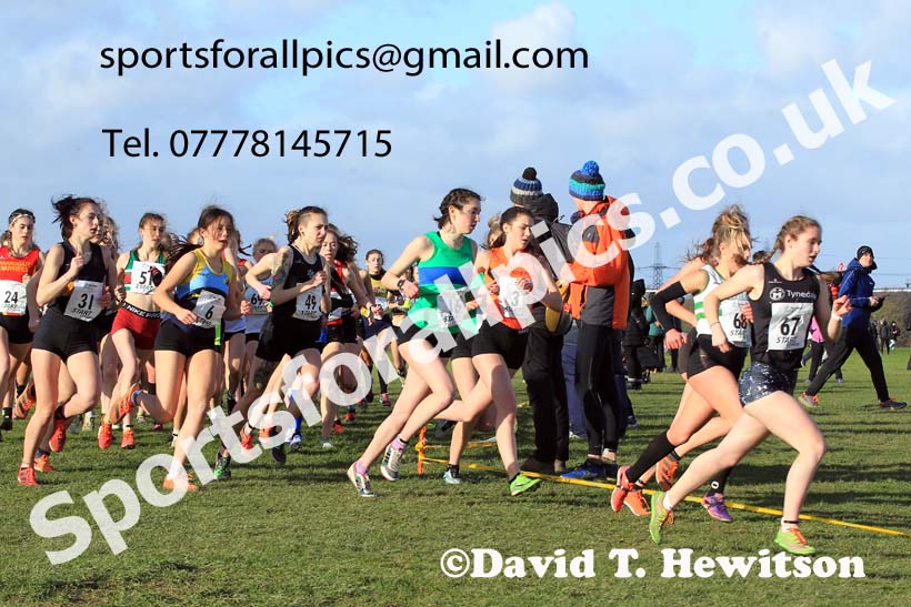 Womens under-20s 2022 Northern Cross Country Champs., Pontefract. Photo: David T. Hewitson/Sports for All Pics
